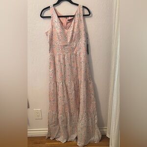 Elegant Pink Floral Maxi Dress